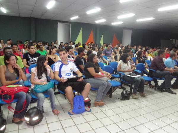 UESPI promove 1&ordf; Semana do Contabilista em Floriano.(Imagem:FlorianoNews)