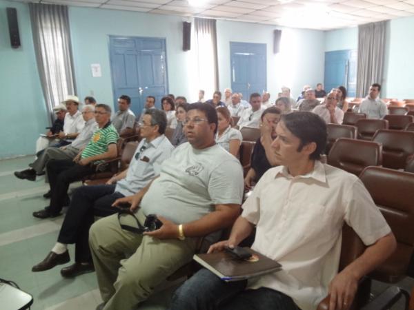 Realizado o primeiro encontro com candidato a prefeito de Floriano.(Imagem:FlorianoNews)