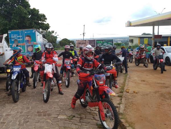 Rally da Solidariedade em Floriano distribui cestas b&aacute;sicas para comunidades carentes.(Imagem:Divulga&ccedil;&atilde;o)
