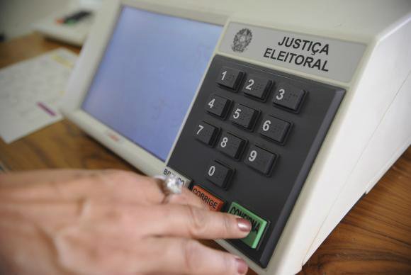TRE convoca eleitores faltosos para evitar cancelamento de título