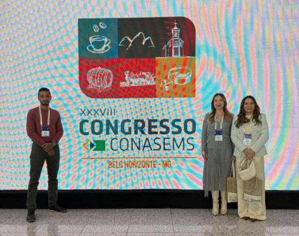 SMS compartilha experiências e inovações no 38º congresso do Conasems
