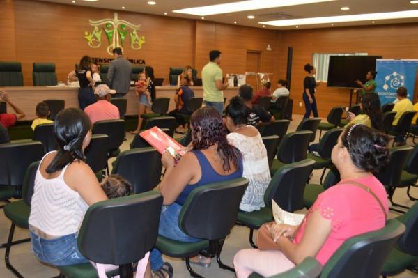 Egressos do sistema prisional participam de ação para regularização e emissão de documentos