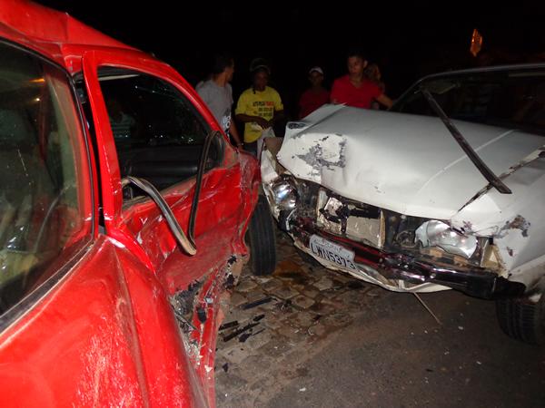 Acidente na BR-343(Imagem:FlorianoNews)