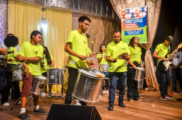 Escola de artes oferece cursos gratuitos no Espaço Maria Bonita em Floriano