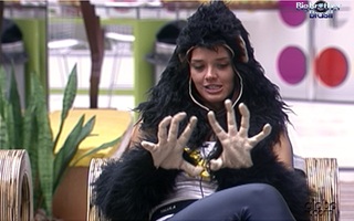 Rodrigão brinca com Talula de mico: 'Bonita essa nova participante'