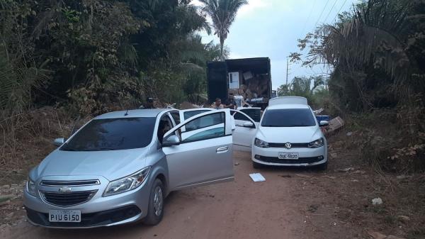 Bandidos invadem transportadora, fazem motorista refém e tentam roubar eletrônicos em Teresina