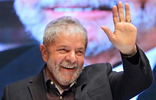 TRF-2 derruba liminar que impedia posse de Lula como ministro