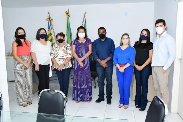 Reunião discute implantação de políticas públicas voltadas para mulheres em Floriano