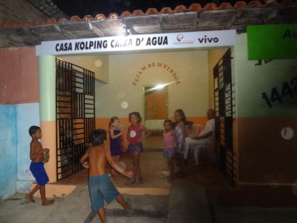 Inaugurada nova sede da Associa&ccedil;&atilde;o de moradores do bairro Caixa D?&aacute;gua.(Imagem:FlorianoNews)