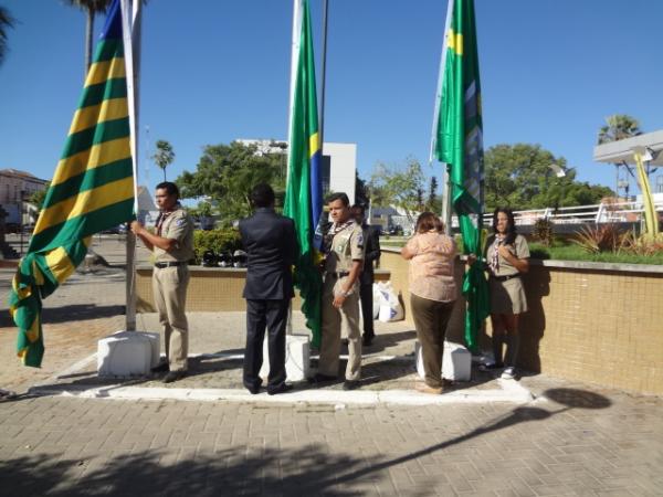 Floriano comemorou 115 anos de emancipa&ccedil;&atilde;o pol&iacute;tica.(Imagem:FlorianoNews)