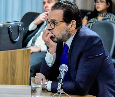 Juiz concede liberdade ao ex-ministro Henrique Alves
