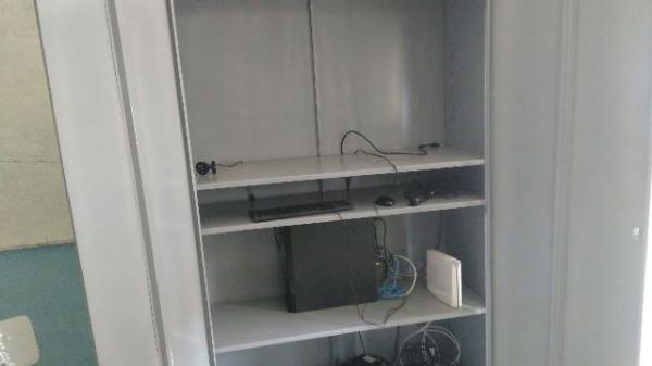 Arm&aacute;rio onde ficava TV(Imagem:FlorianoNews)