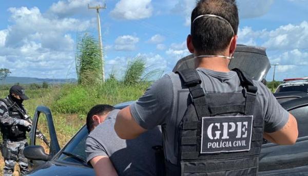 Quadrilha do Ceará é presa acusada de aplicar golpes em bancos de Teresina