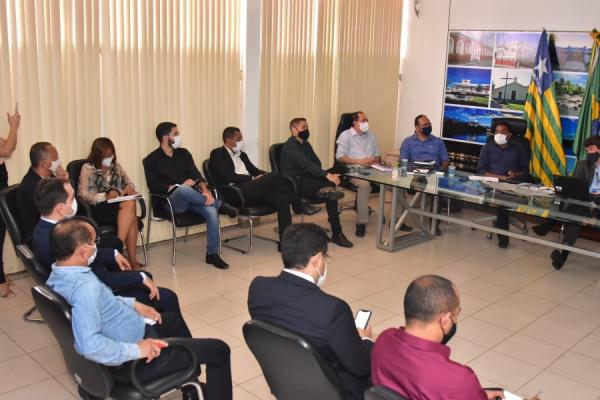Superintendência da CEF apresenta projetos e busca parcerias com Floriano