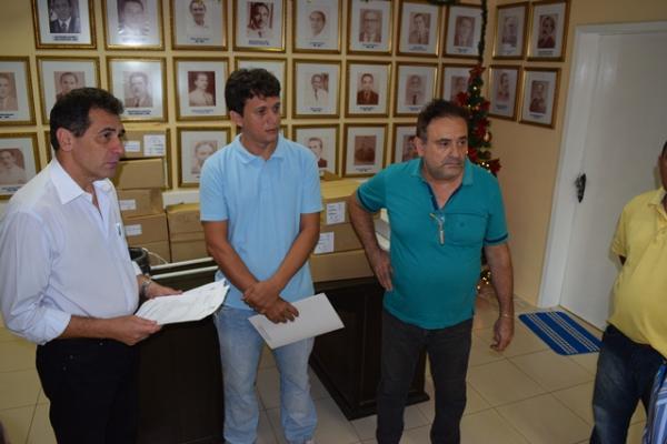 Floriano ter&aacute; internet gratuita nas pra&ccedil;as.(Imagem:Waldemir Miranda)