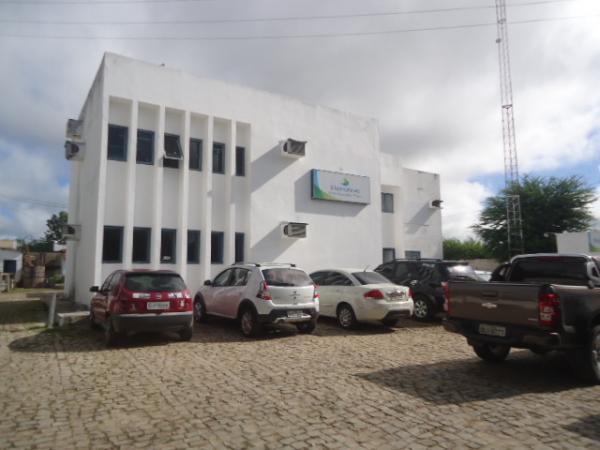 Eletrobras Floriano alerta sobre imóveis fechados com medidores internos
