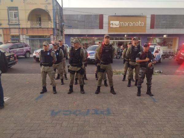  Floriano refor&ccedil;a seguran&ccedil;a com opera&ccedil;&atilde;o integrada das Pol&iacute;cias Militar e Civil(Imagem:FlorianoNews)