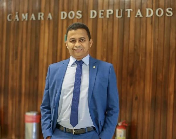 Dr. Francisco Costa é o novo coordenador da bancada federal do Piauí
