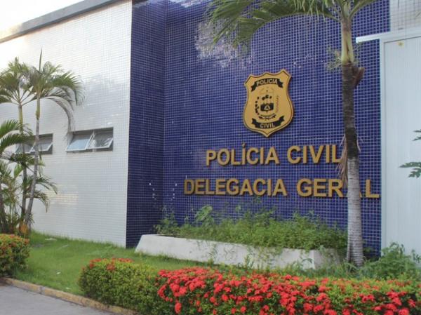 "Está muito abalada", diz tio de menina de 11 anos abusada por oito jovens