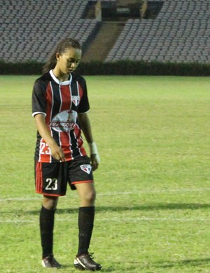 Star Pink goleia Abelhas Rainhas e lidera Copa Piauí