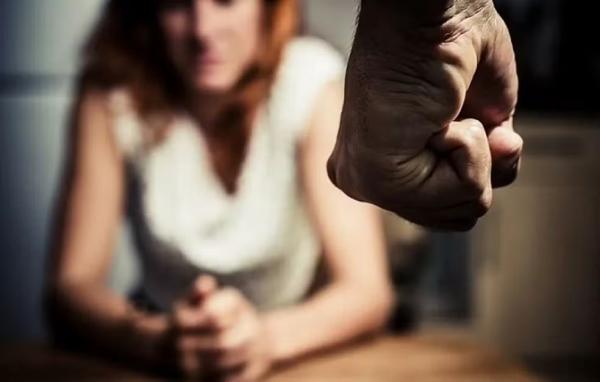 Mulheres vítimas de violência poderão registrar boletim de ocorrência 24 horas por dia na CMB