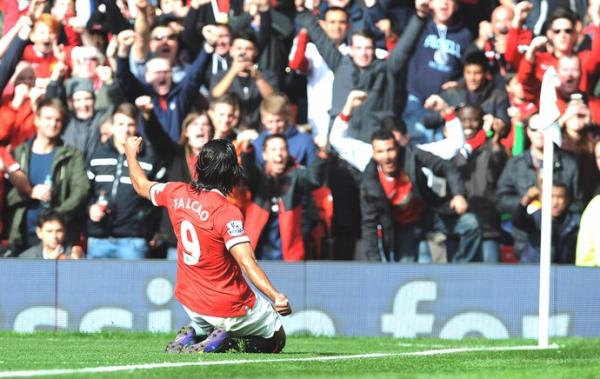 Falcao Garc&iacute;a comemora gol do Manchester United contra o Everton.(Imagem:Ag&ecirc;ncia EFE)