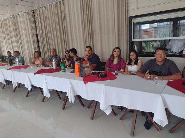 Confraterniza&ccedil;&atilde;o re&uacute;ne servidores da 10&ordf; GRS(Imagem:FlorianoNews)