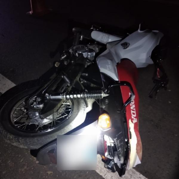 Motociclista morre ap&oacute;s perder controle de motocicleta em Floriano.(Imagem:Divulga&ccedil;&atilde;o / PRF)