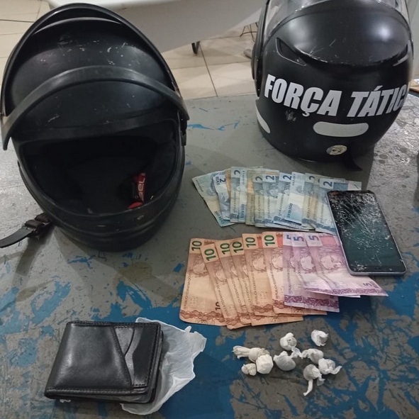 Força Tática prende homem com maconha e cocaína em Floriano