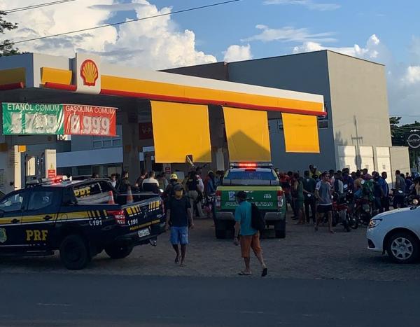 Frentista é morto a tiros em posto de combustíveis na Zona Leste de Teresina