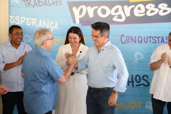  Ciro Nogueira celebra filia&ccedil;&atilde;o de Jo&atilde;o Vicente Claudino(Imagem:Ascom)
