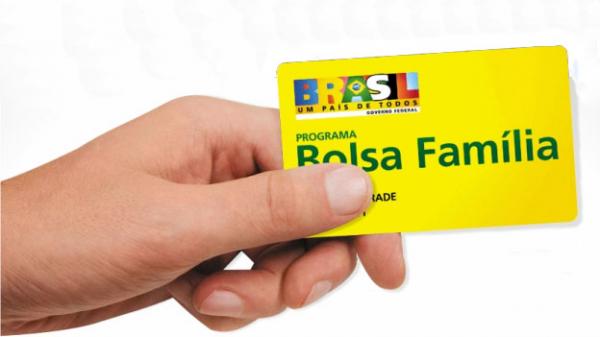 Ministro da Justiça pede para PF investigar boato sobre Bolsa Família