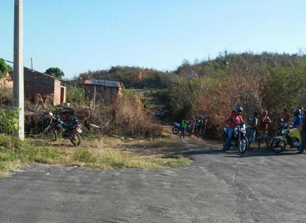 Morador de rua &eacute; encontrado morto com marcas de pauladas no Nova Teresina.(Imagem:Cidadeverde)