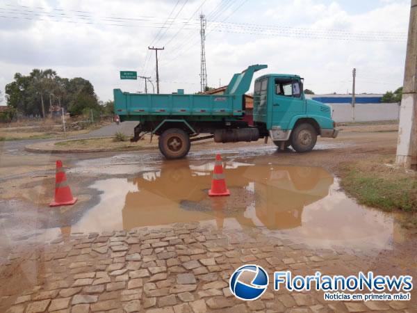 Desperd&iacute;cio de &aacute;gua foi bastante.(Imagem:FlorianoNews)