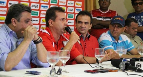 River-PI confirma BoiadeiroZ&eacute; Teodoro River-PI.(Imagem:Renan Morais)