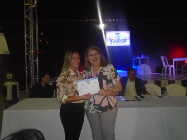 Acad&ecirc;micos participam de abertura da X Semana de Enfermagem da FAESF.(Imagem:FlorianoNews)