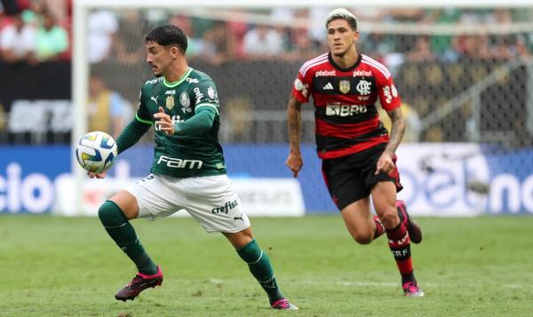 Palmeiras enfrenta Flamengo mirando a liderança do Brasileiro