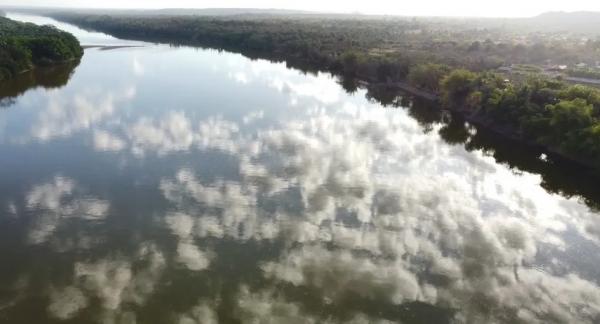  Rio Parna&iacute;ba, no Piau&iacute;, em Naz&aacute;ria.(Imagem:Reprodu&ccedil;&atilde;o/TV Clube )