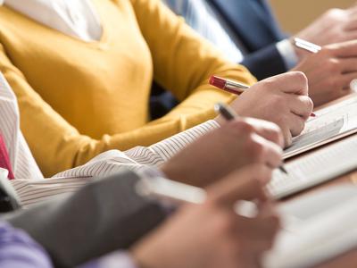 Concurso no Piauí oferece 39 vagas para professor e enfermeiro