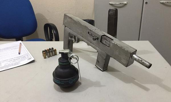 Polícia Militar apreende granada e submetralhadora artesanal