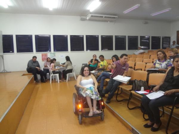 Realizada I Confer&ecirc;ncia Regional dos Diretos da Pessoa com Defici&ecirc;ncia em Floriano.(Imagem:FlorianoNews)