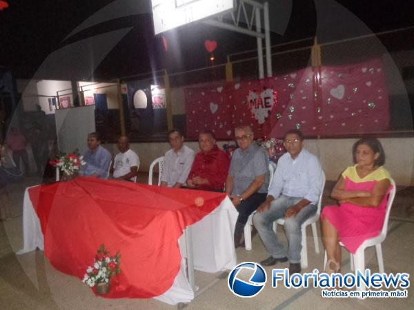 Escolas municipais realizaram festa do Dia das M&atilde;es na localidade Amolar.(Imagem:FlorianoNews)