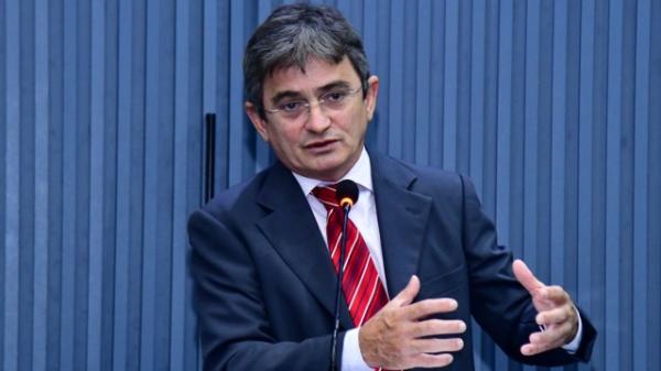 Edvaldo Araújo reforça a importância da mecanização agrícola para a agricultura familiar de Floriano