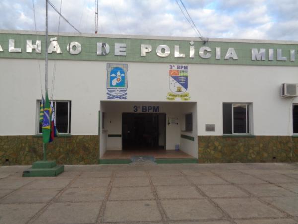 Homem é preso em flagrante após arrombamento de loja em Floriano