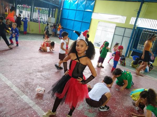 Escola Pequeno Pr&iacute;ncipe realiza Baile de Carnaval.(Imagem:EPP)