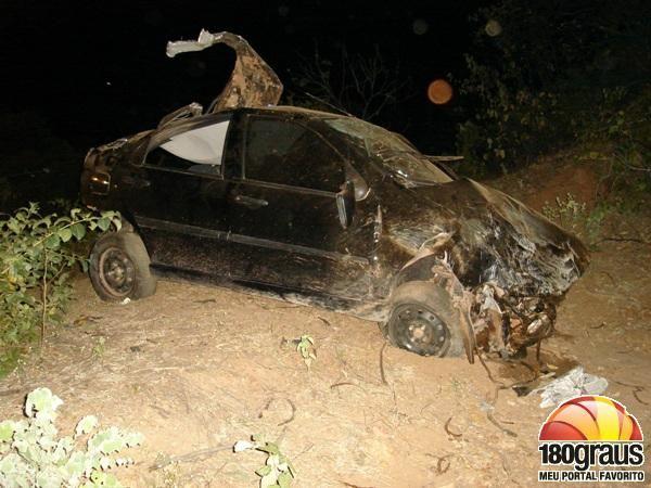 Acidente envolvendo quatros pessoas na BR 020