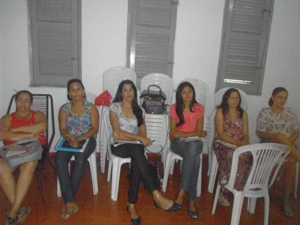 Professores do Programa ProJovem Urbano recebem capacita&ccedil;&atilde;o.(Imagem:FlorianoNews)
