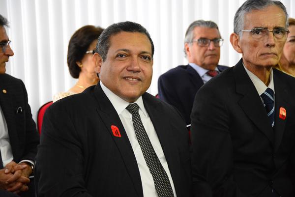 Kassio diz não ter amizade com Bolsonaro e que prisão após 2ª instância é decisão para Congresso