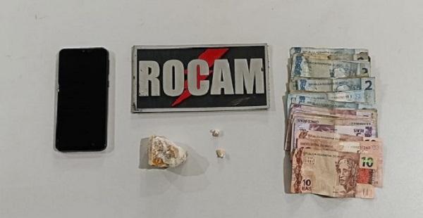ROCAM realiza prisão por tráfico de drogas e apreensão de substâncias ilícitas em Floriano