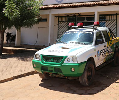 Jovem confessa ter matado bisavô a pauladas para roubar dinheiro